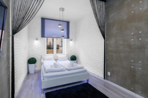  Sleepway Apartments - Grey Dream  Познань